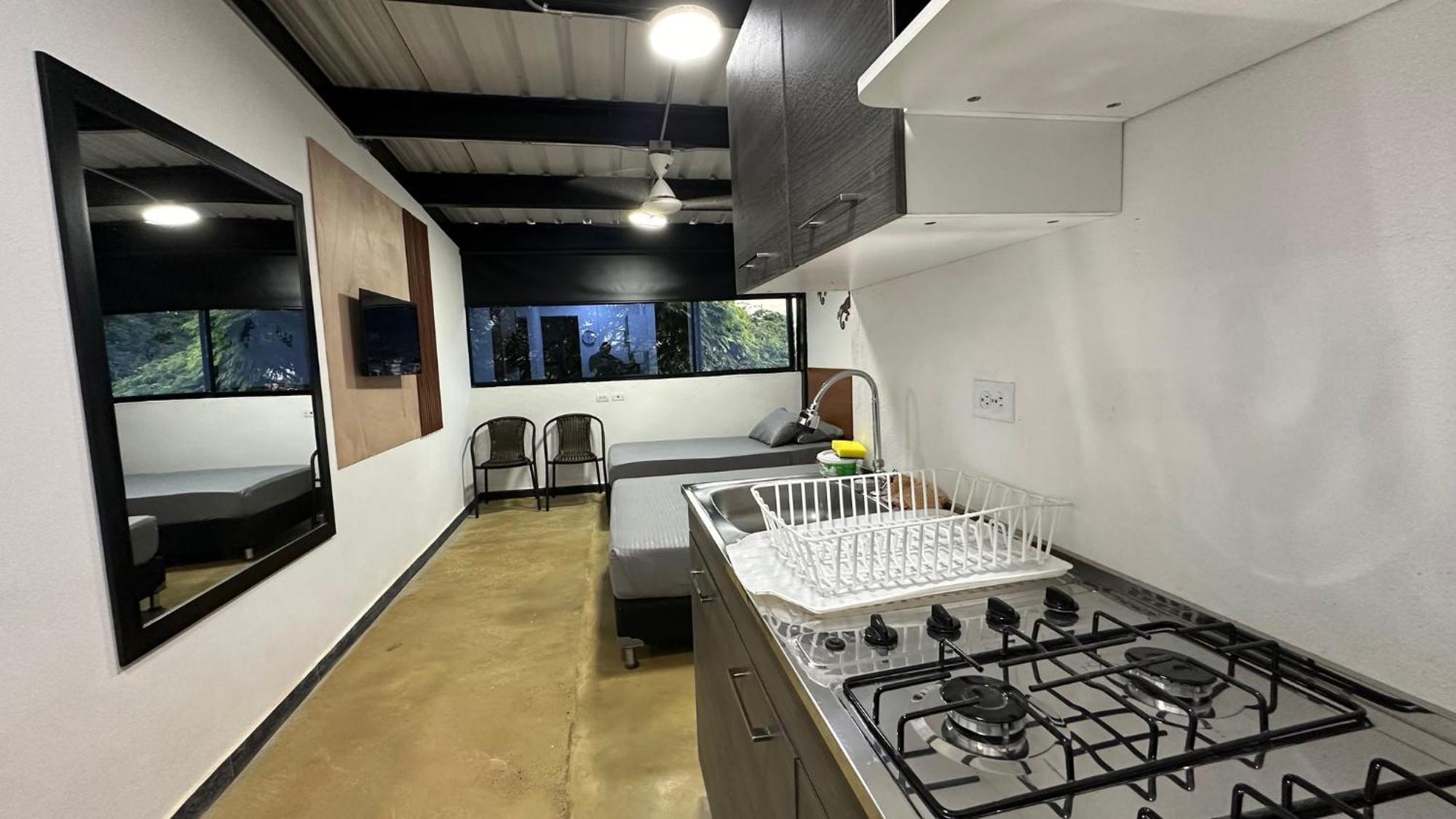 Malibu Loft Hotel Меделин Екстериор снимка