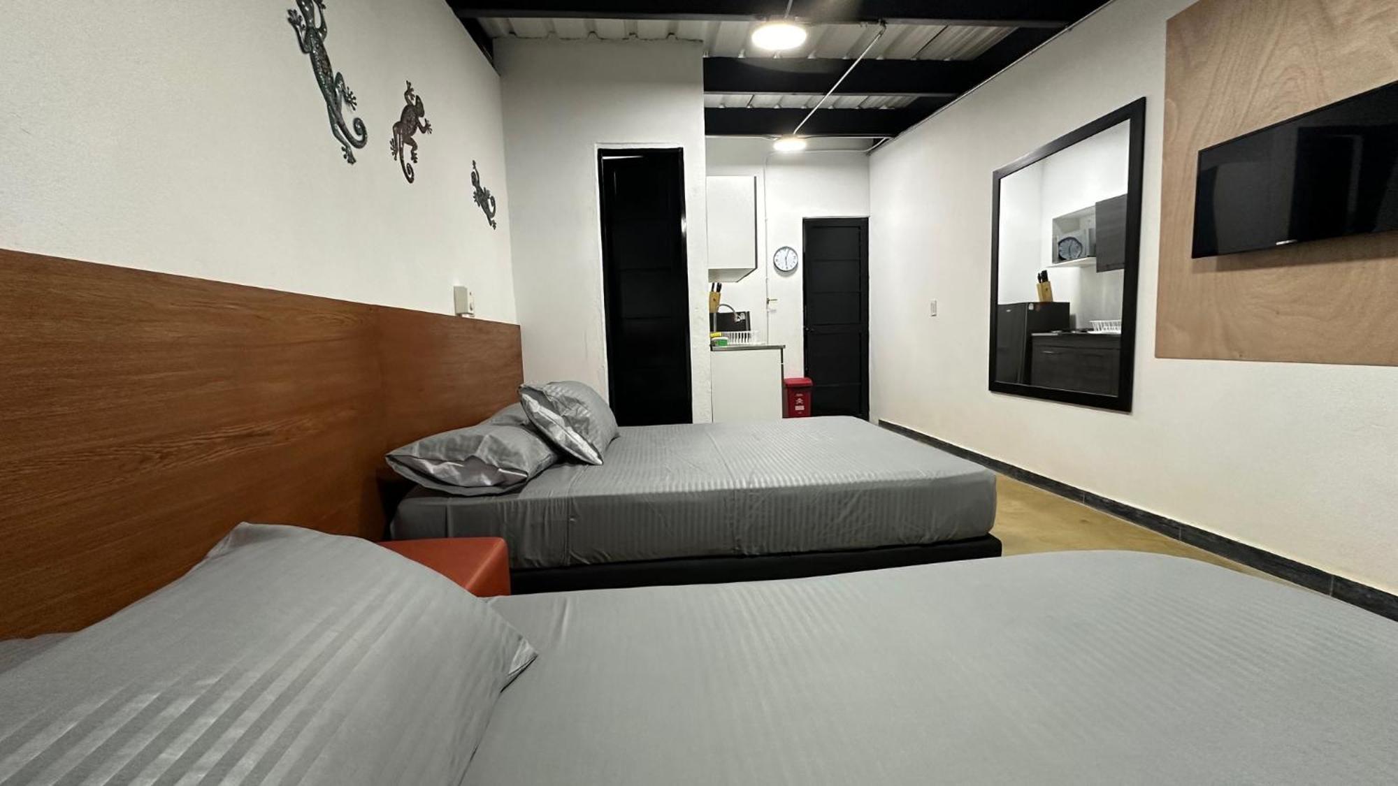 Malibu Loft Hotel Меделин Екстериор снимка